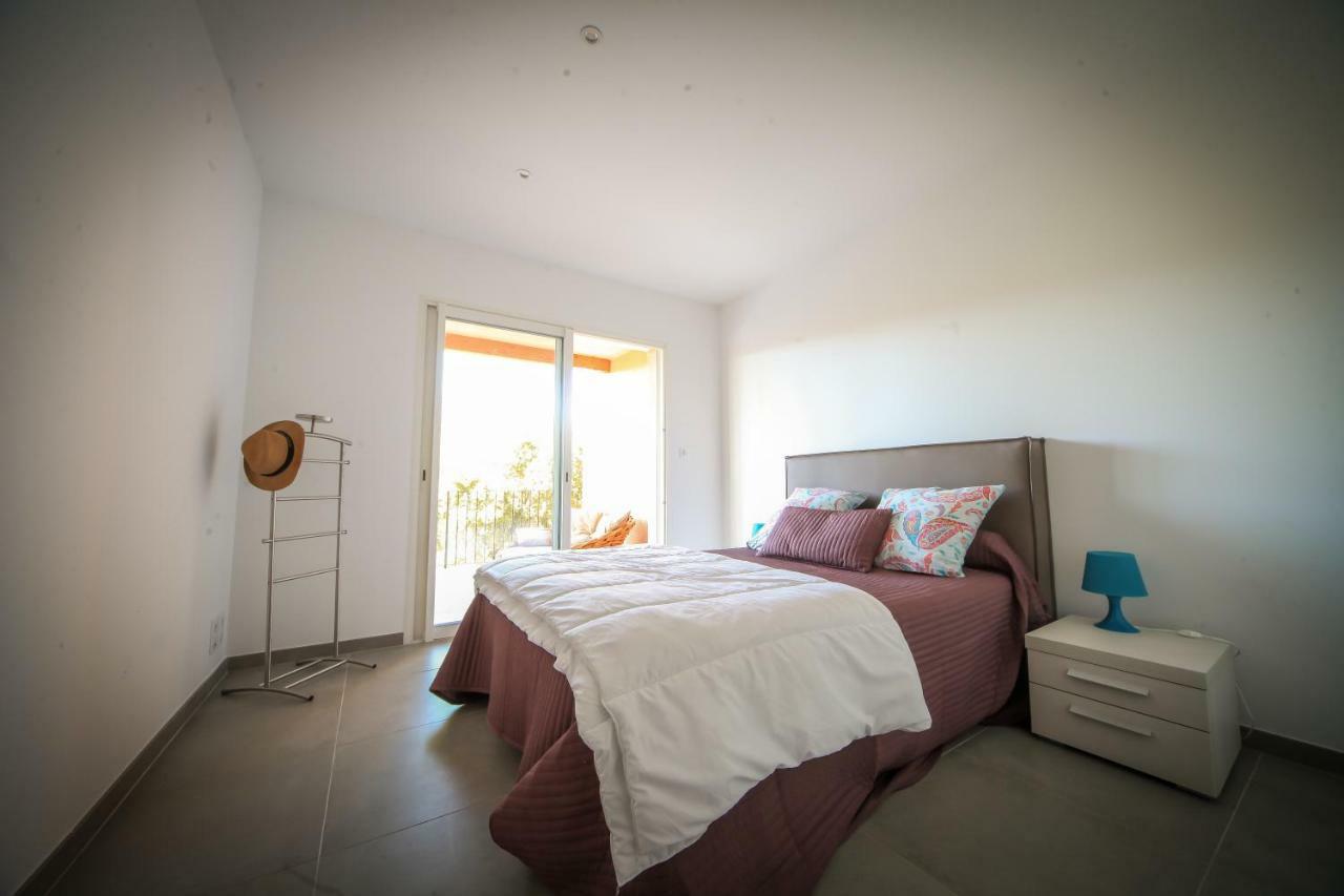 Sarl Valinco Locations Appartement 2 Chambres Ольмето Экстерьер фото